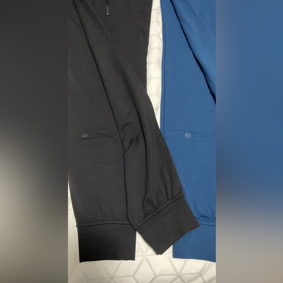 Lululemon joggers size 4 - Picture 2 of 4